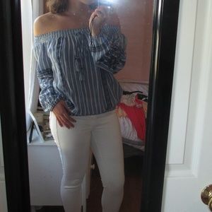 Off the Shoulder blue flower tie front top